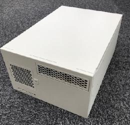 V-net AAEON SYS-VD301C246-X22-VN 産業用AIエッジ向けPC ウォールマウントタイプ Xeon対応 850W電源搭載